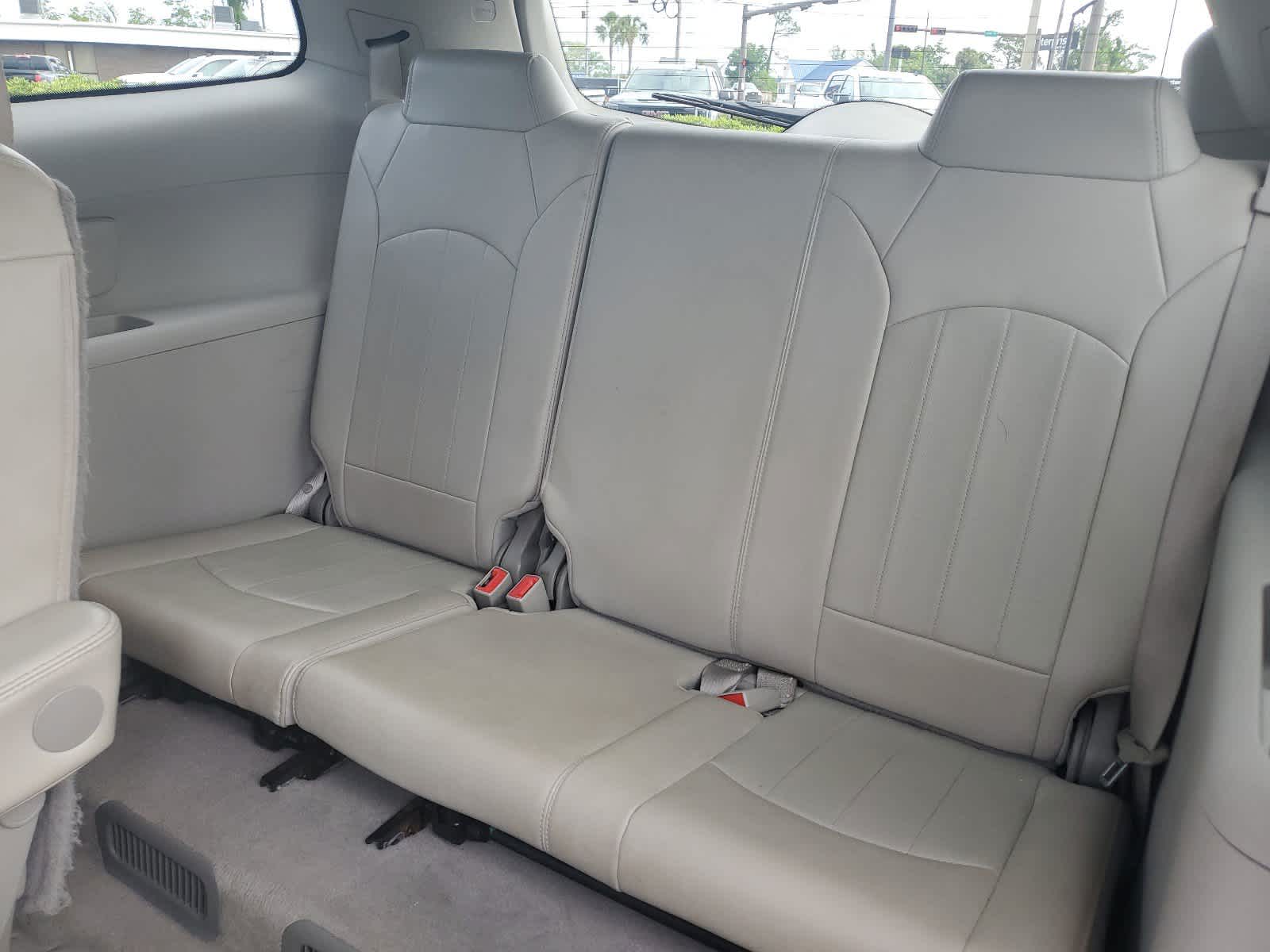 2015 Buick Enclave Leather 15