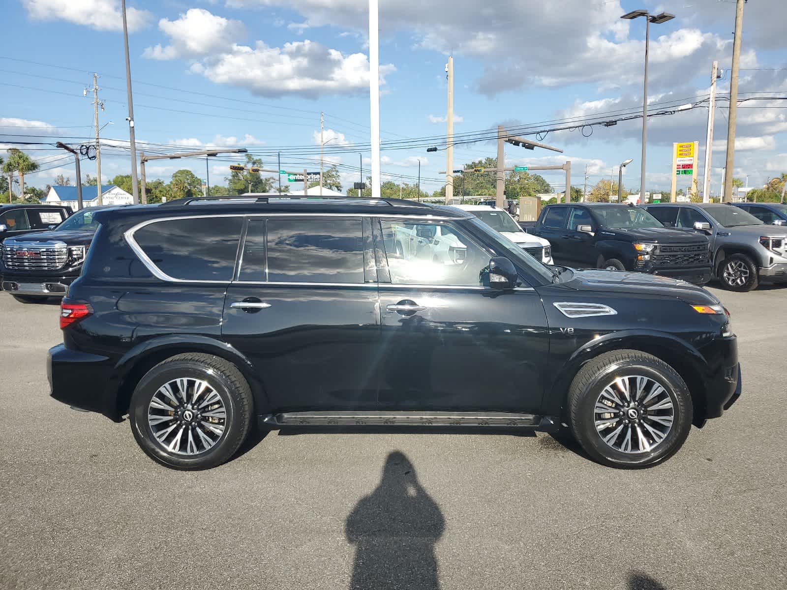 2021 Nissan Armada SL 7