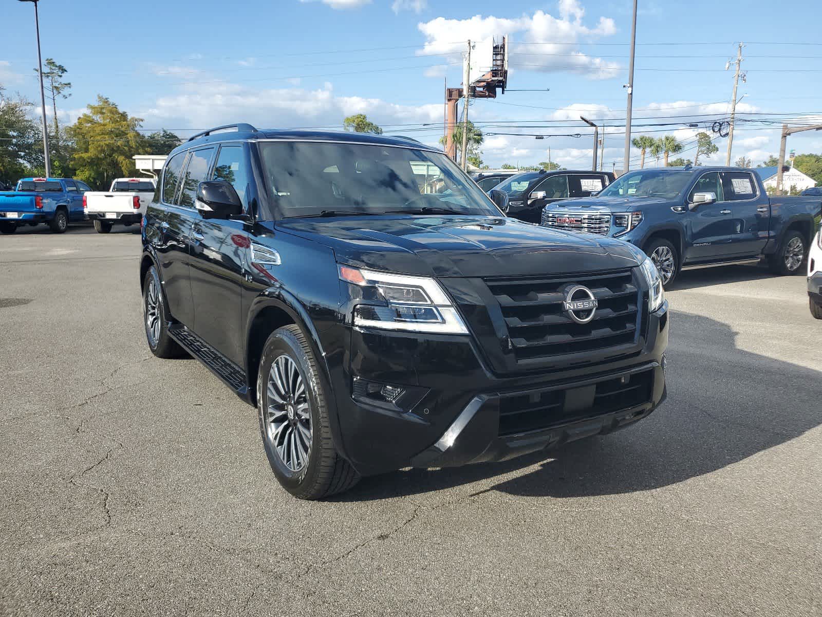 2021 Nissan Armada SL 8