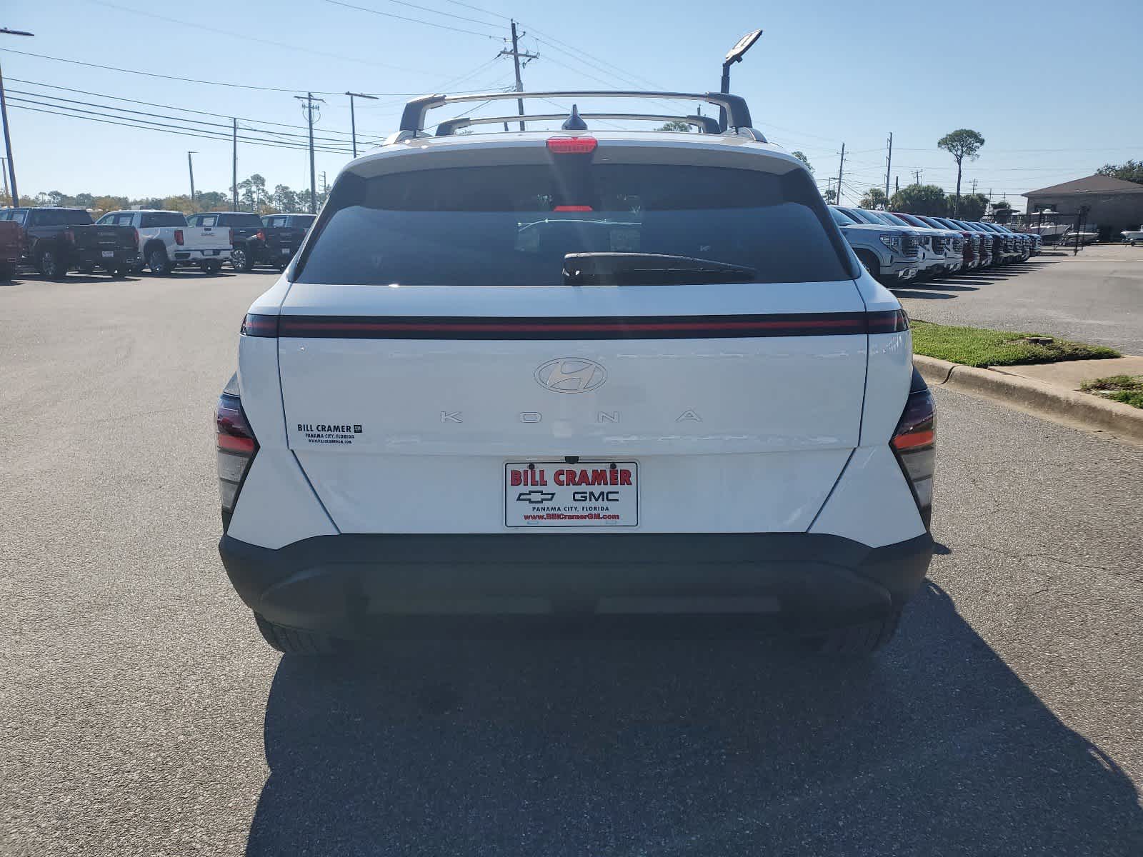 2024 Hyundai Kona SEL 4