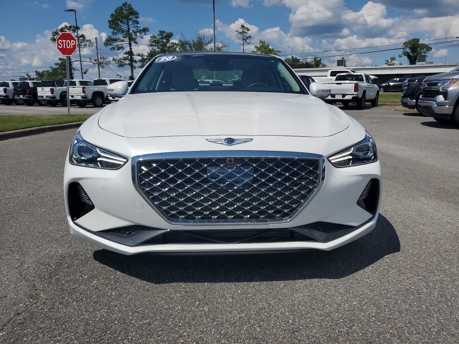 2020 Genesis G70 2.0T 9