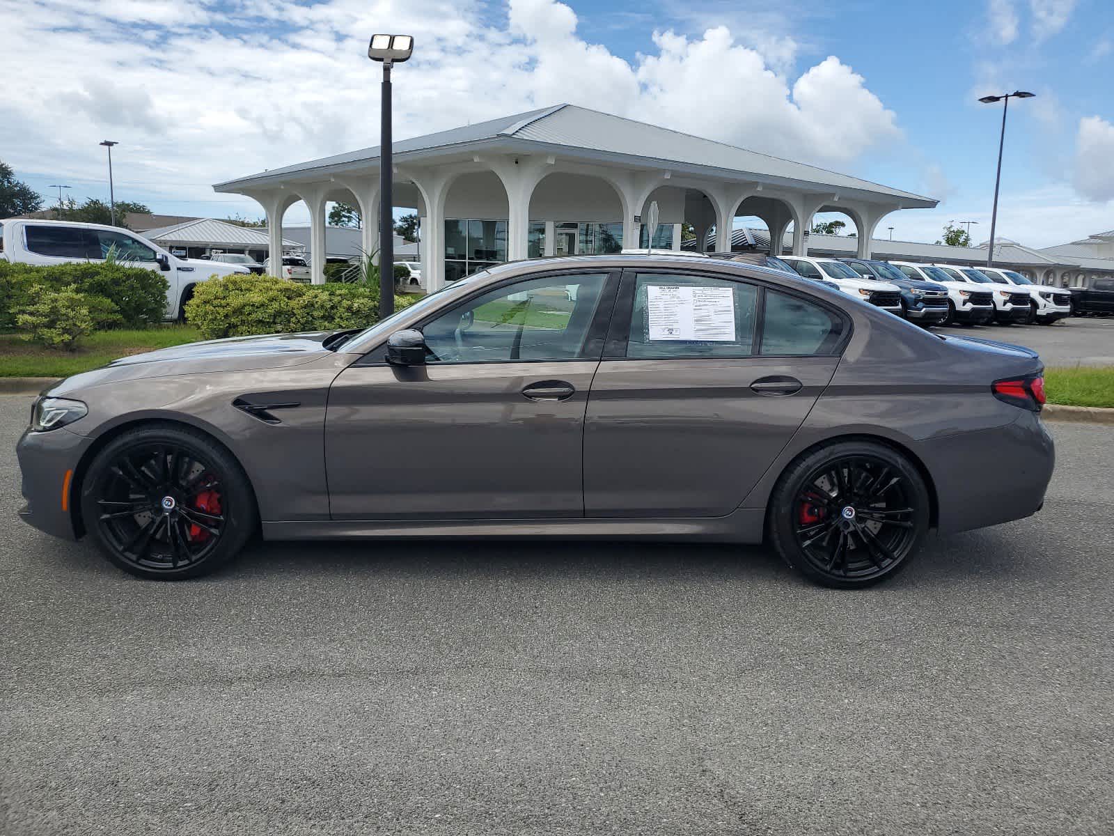 2023 BMW M5 SEDAN 2