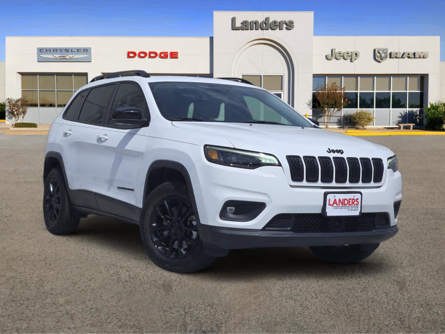 Bright White Clearcoat 2022 Jeep Cherokee Latitude Lux 4WD SUV / Crossover Four-Wheel Drive 9-Speed Automatic
