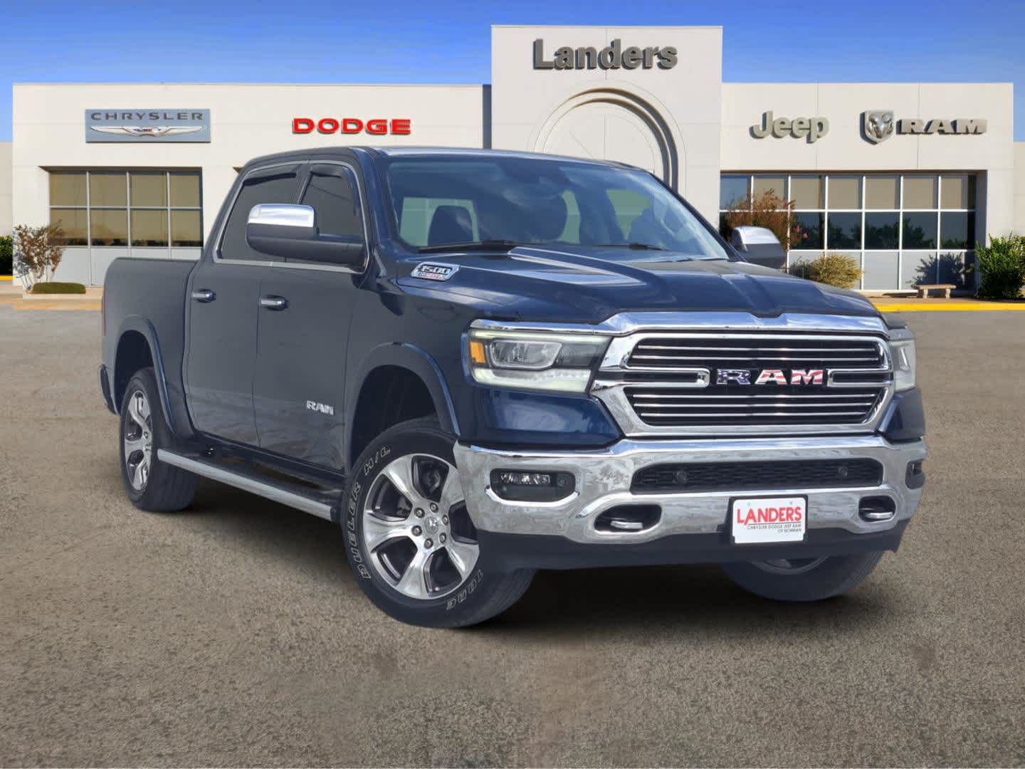 Patriot Blue Pearlcoat 2022 RAM 1500 Laramie Crew Cab 4WD Pickup Truck Four-Wheel Drive 8-Speed Automatic