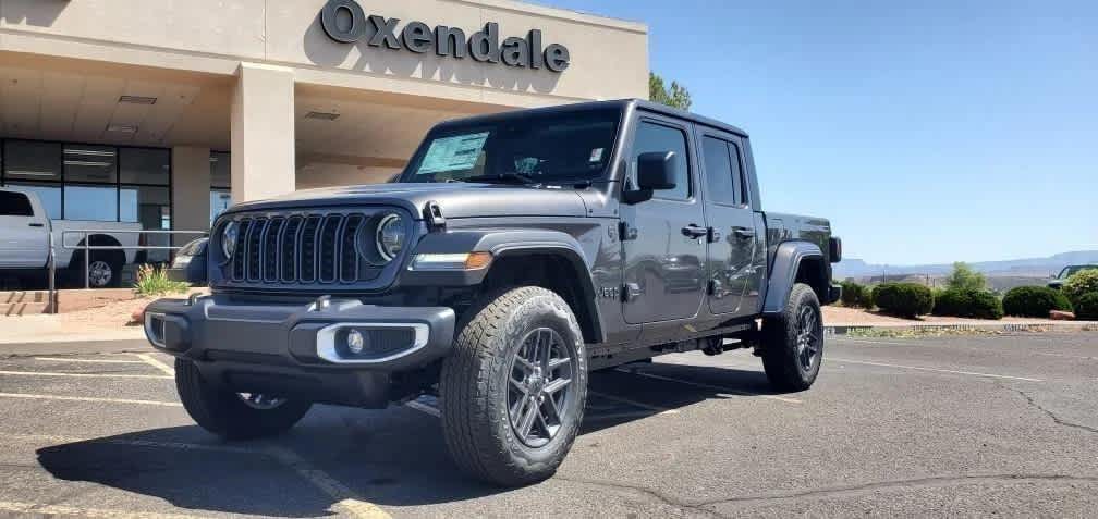 2024 Jeep Gladiator Sport S 