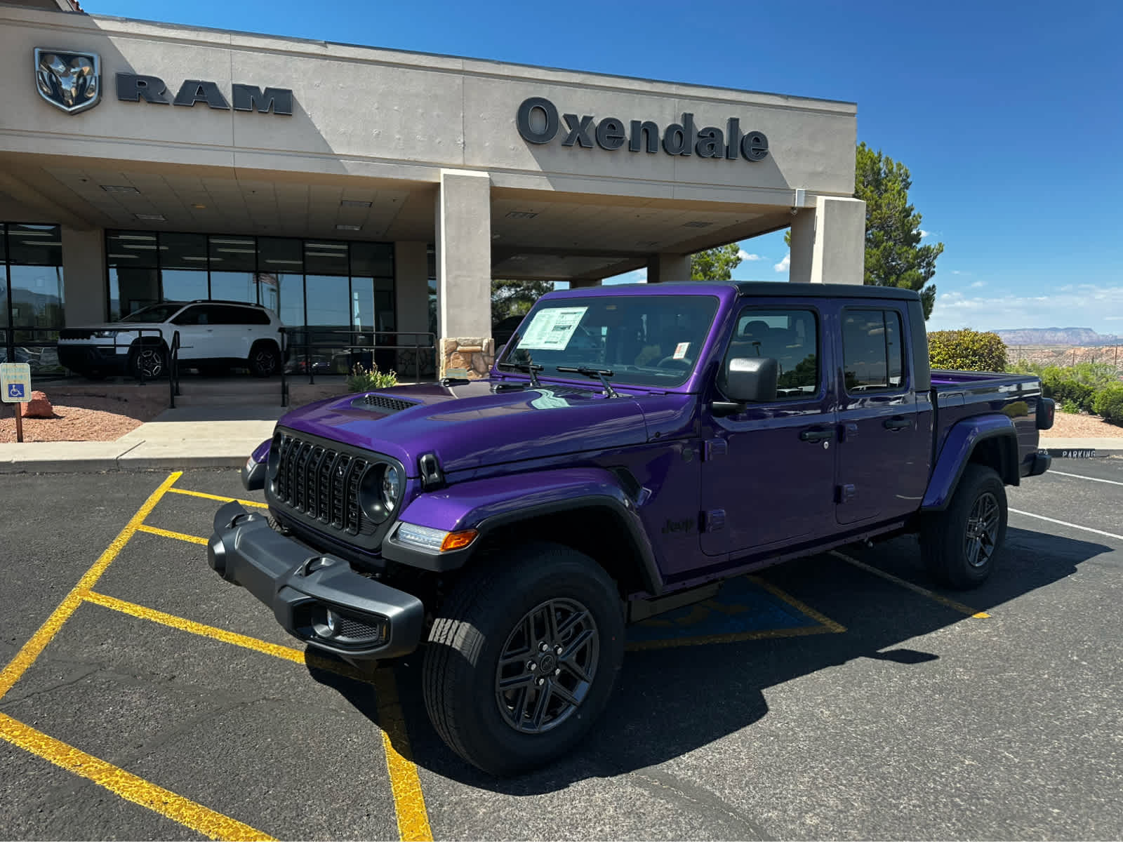 2026 Jeep Gladiator Sport S 