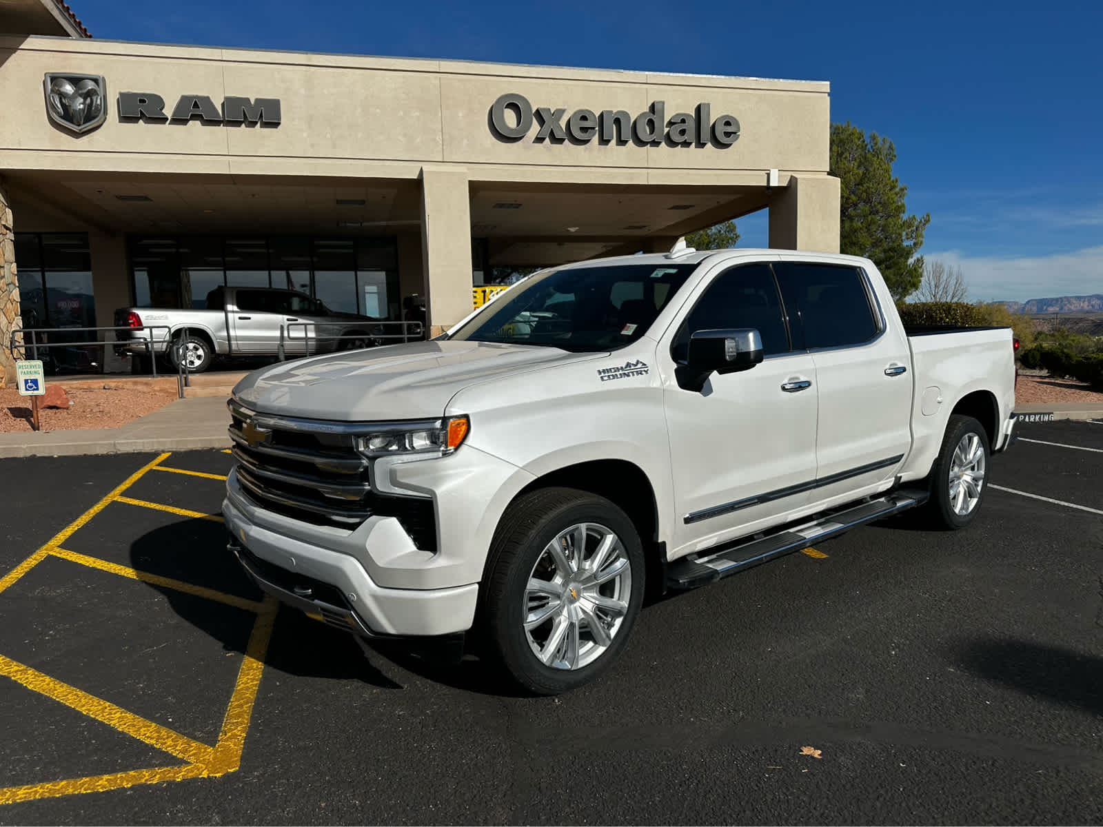 2023 Chevrolet Silverado 1500 High Country 