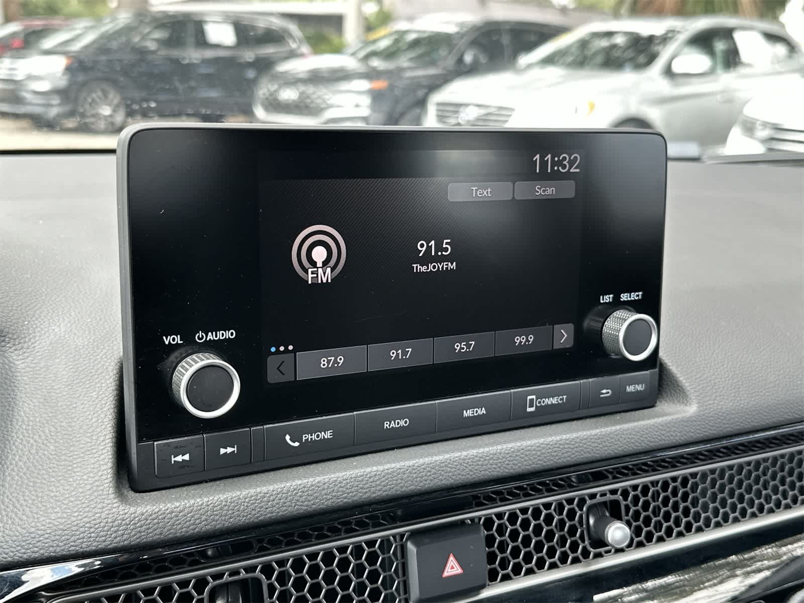 2024 Honda Civic Hatchback Sport photo 4