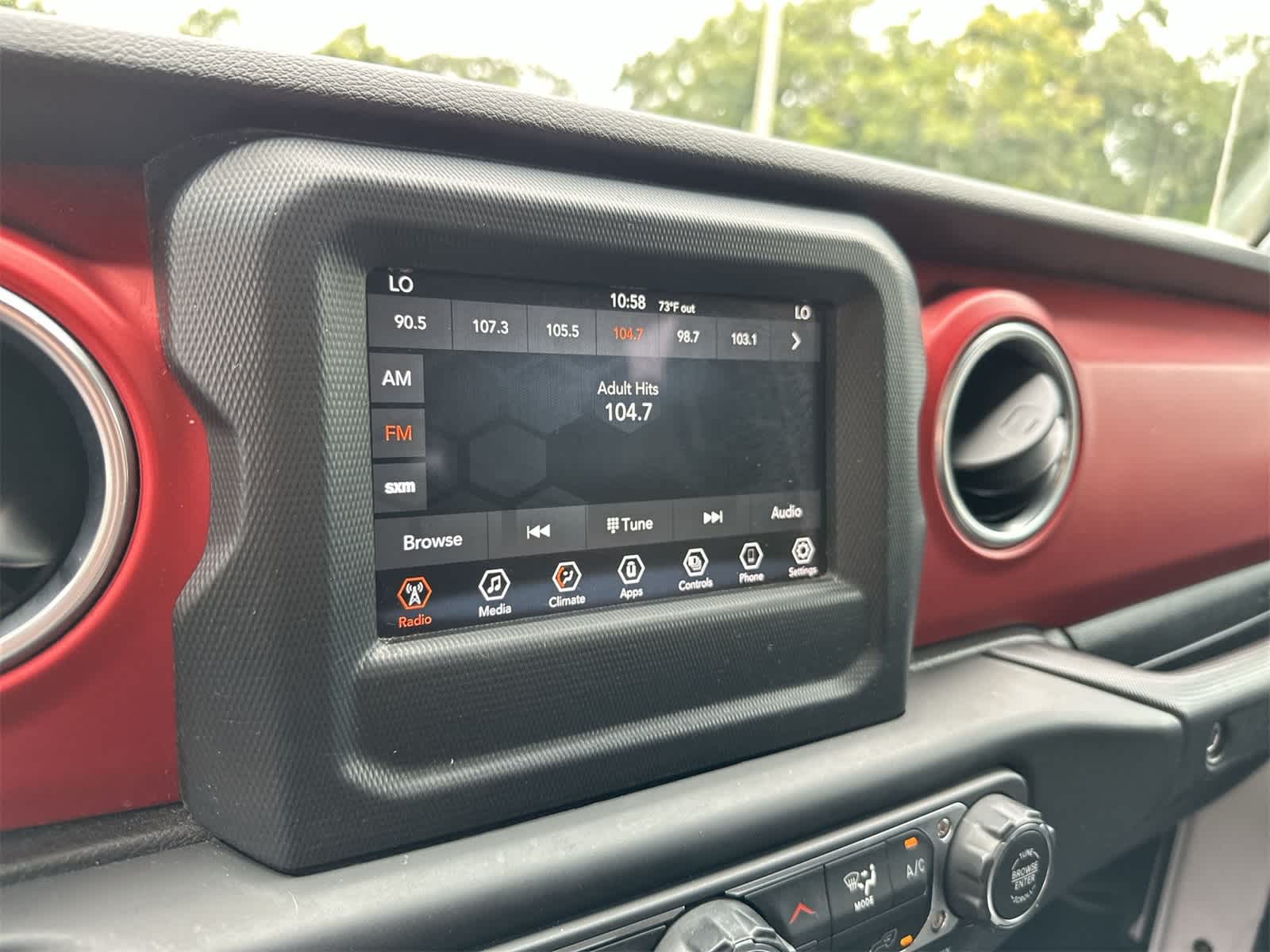 2021 Jeep Wrangler Unlimited Rubicon photo 2