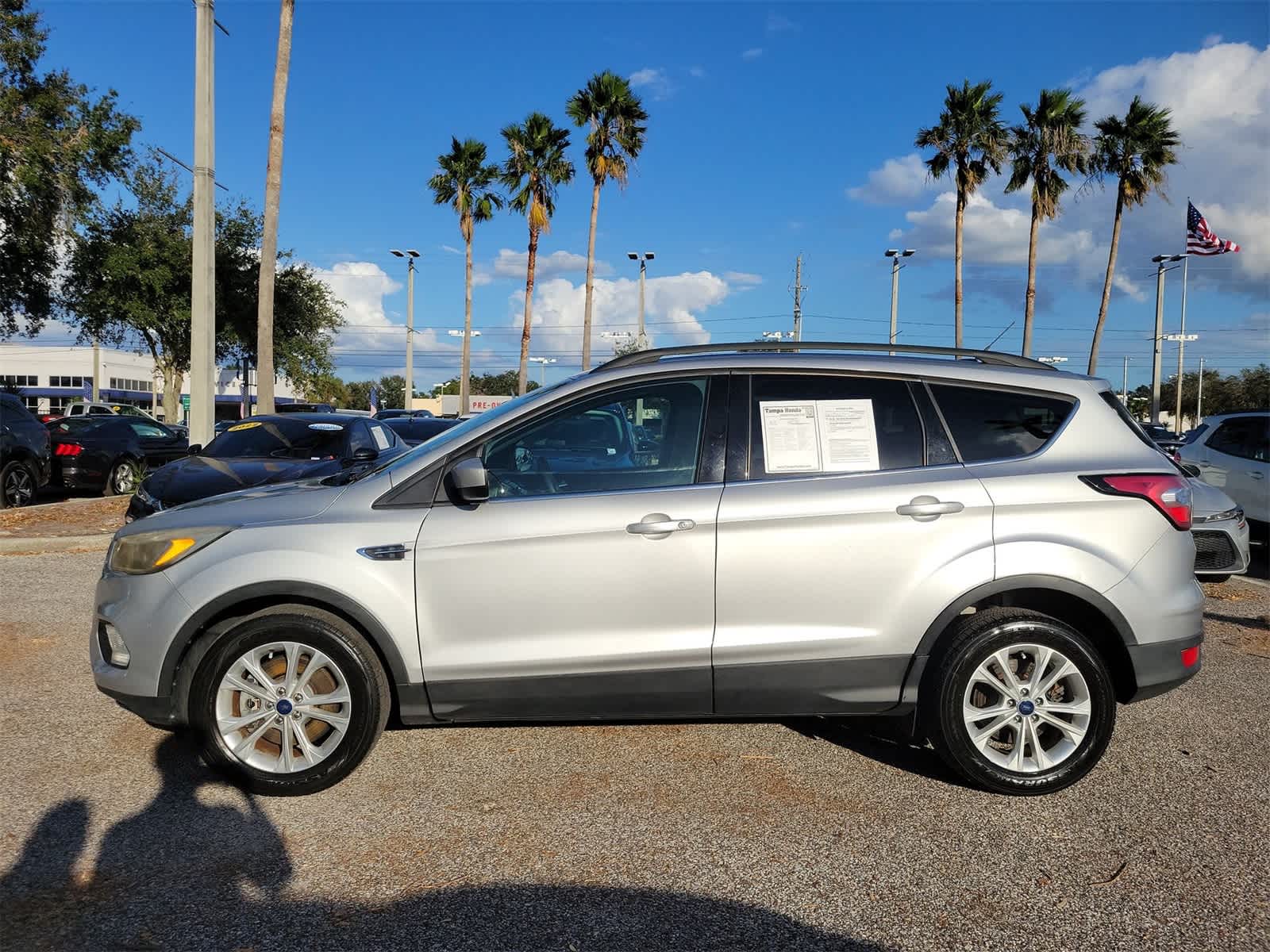 Used 2018 Ford Escape SE with VIN 1FMCU9GD2JUA38804 for sale in Tampa, FL