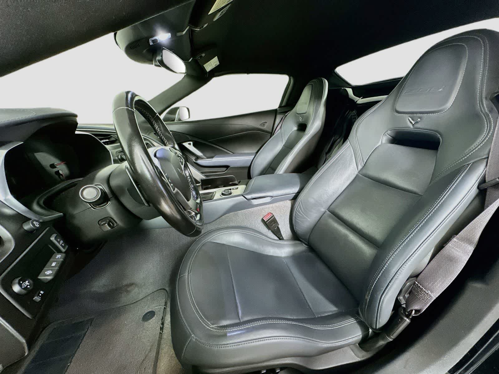 2017 Chevrolet Corvette 2LZ - Photo 12
