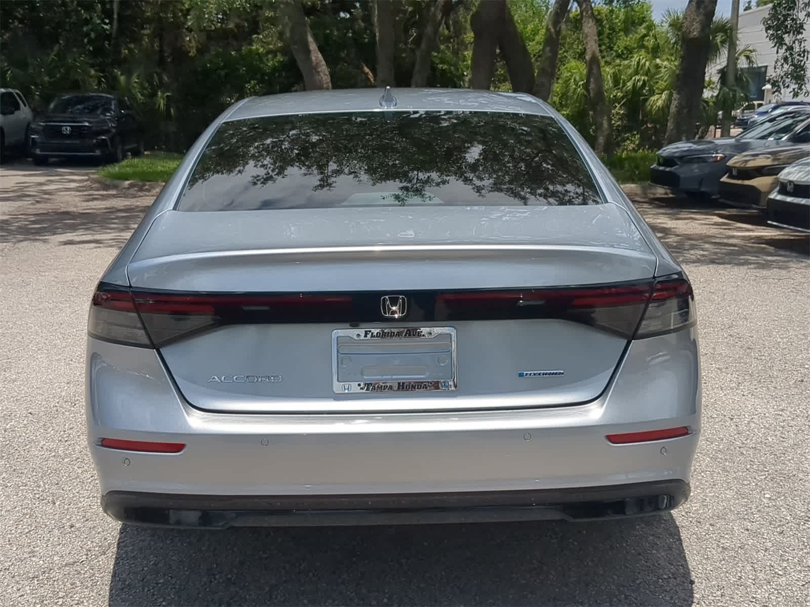 2025 Honda Accord Hybrid EX-L photo 4