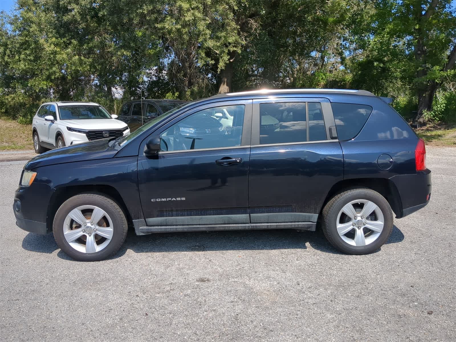 2011 Jeep Compass Base photo 3