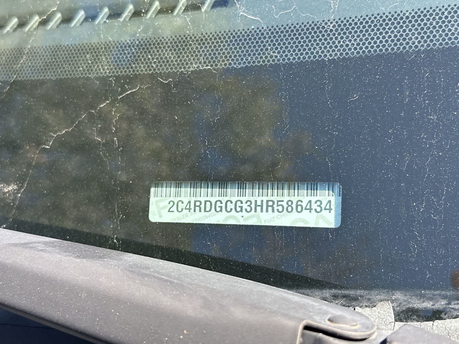 2C4RDGCG3HR586434