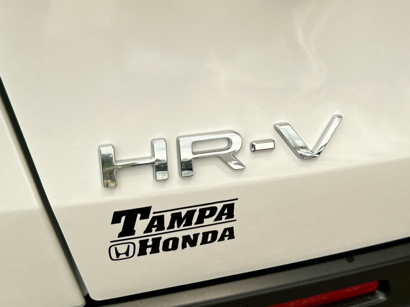 New Platinum White Pearl 2026 Honda HR-V LX for Sale in Tampa, FL