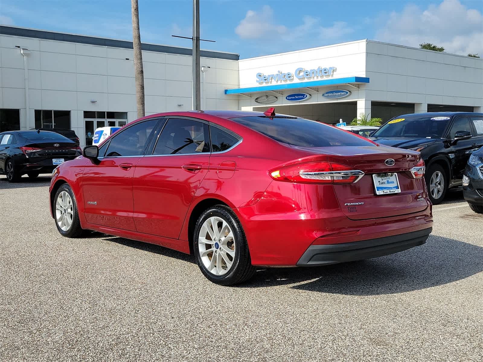 Used 2019 Ford Fusion Hybrid SE with VIN 3FA6P0LU9KR189969 for sale in Tampa, FL