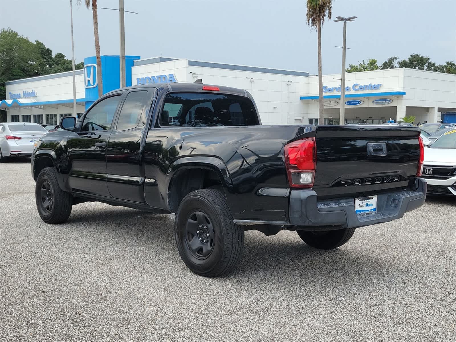 Used 2018 Toyota Tacoma SR with VIN 5TFRX5GN6JX104373 for sale in Tampa, FL