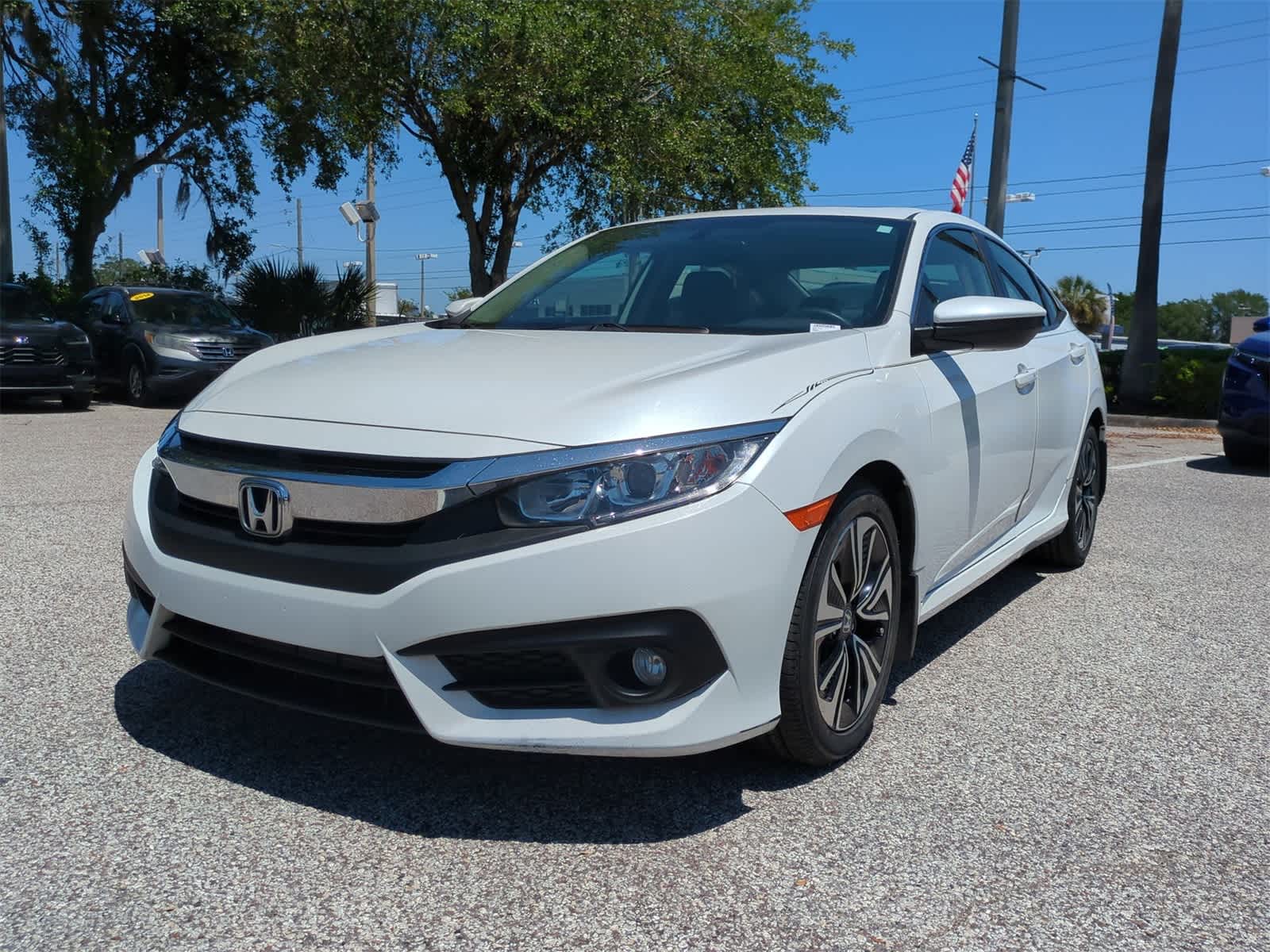 Used 2018 Honda Civic EX-L with VIN JHMFC1F70JX005685 for sale in Tampa, FL
