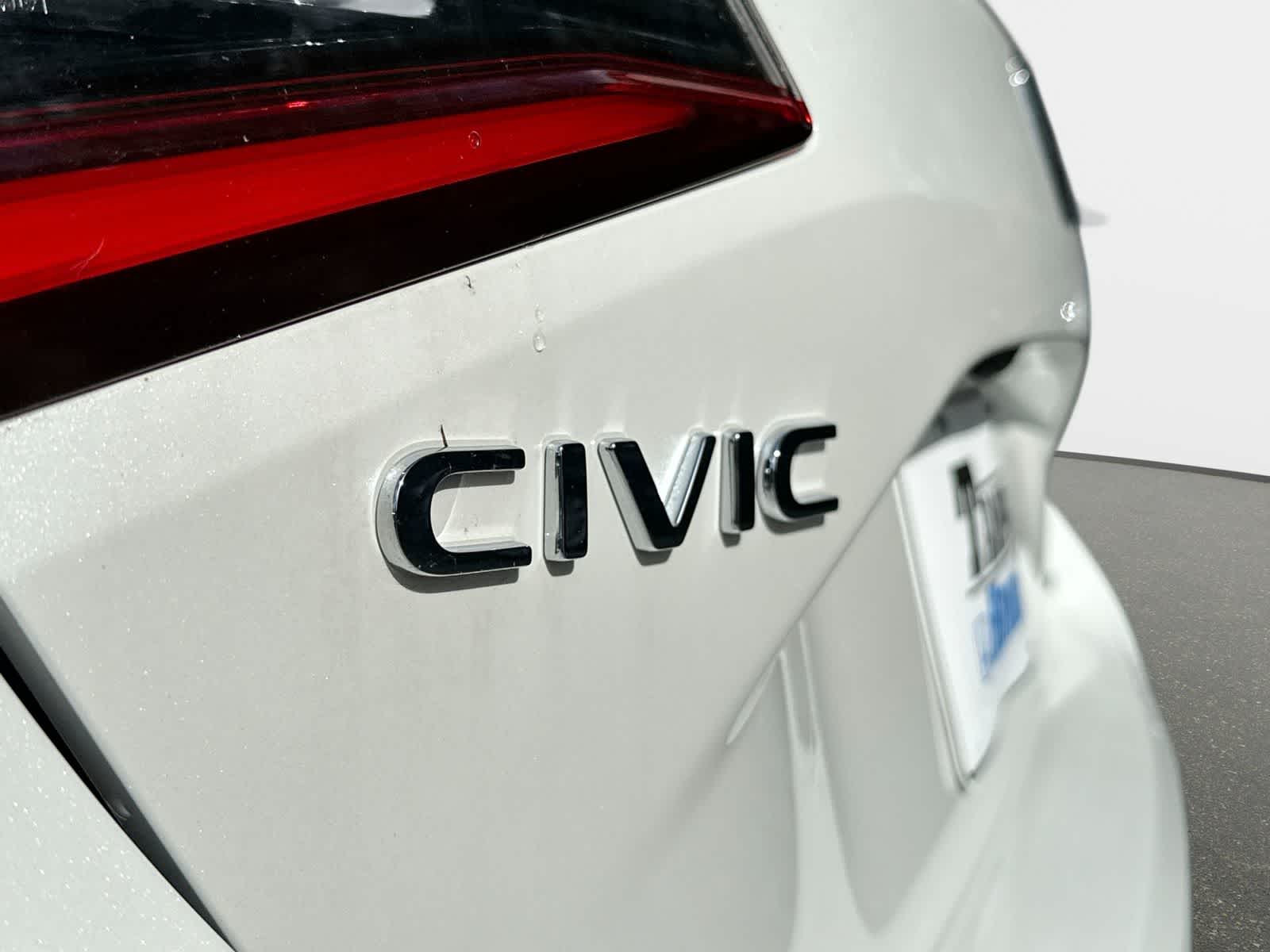 2025 Honda Civic Hatchback Sport - Photo 7