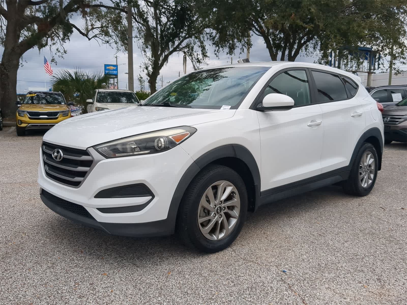 Used 2018 Hyundai Tucson SE with VIN KM8J23A44JU659948 for sale in Tampa, FL