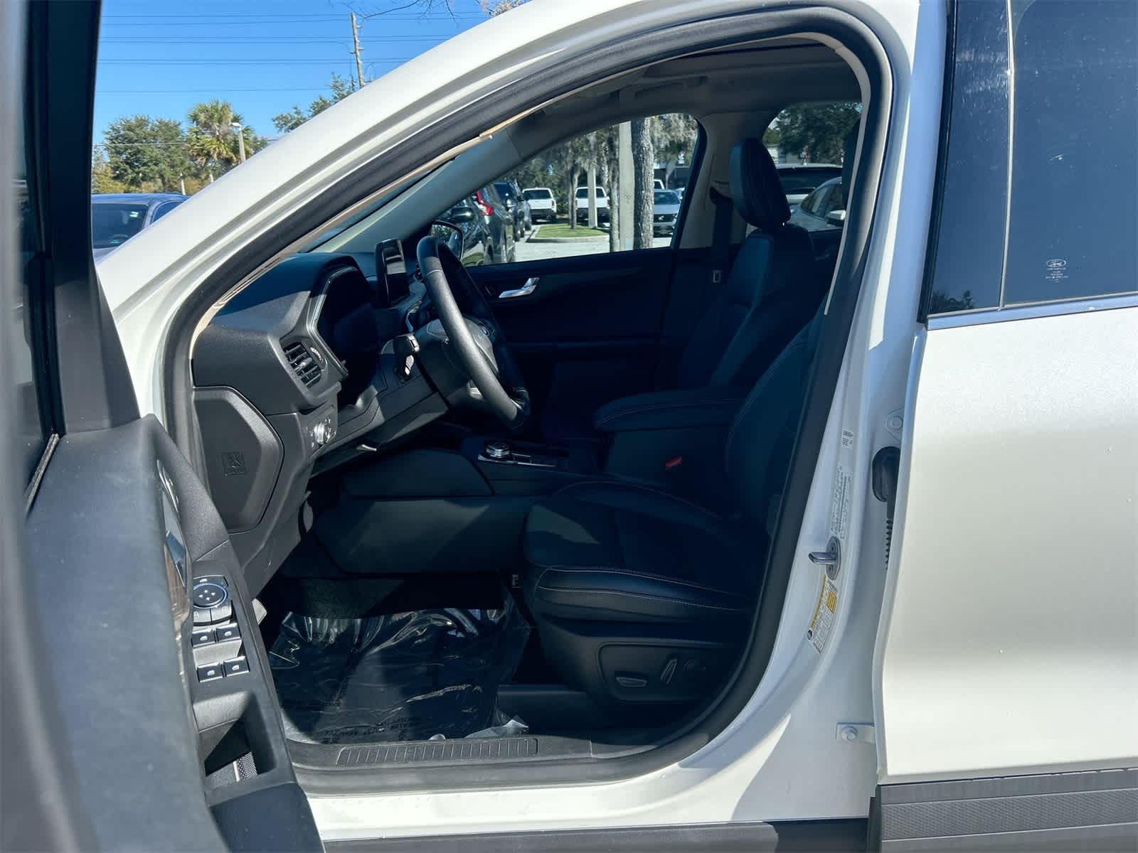 Used 2020 Ford Escape Titanium with VIN 1FMCU9DZ7LUA93851 for sale in Wesley Chapel, FL