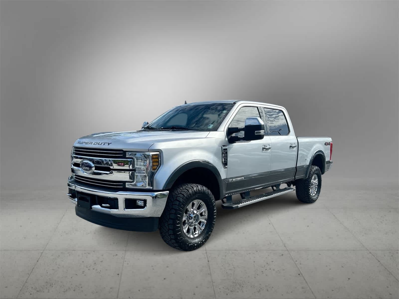 2019 Ford Super Duty F-250 SRW LARIAT 4WD Crew Cab 6.75 Box