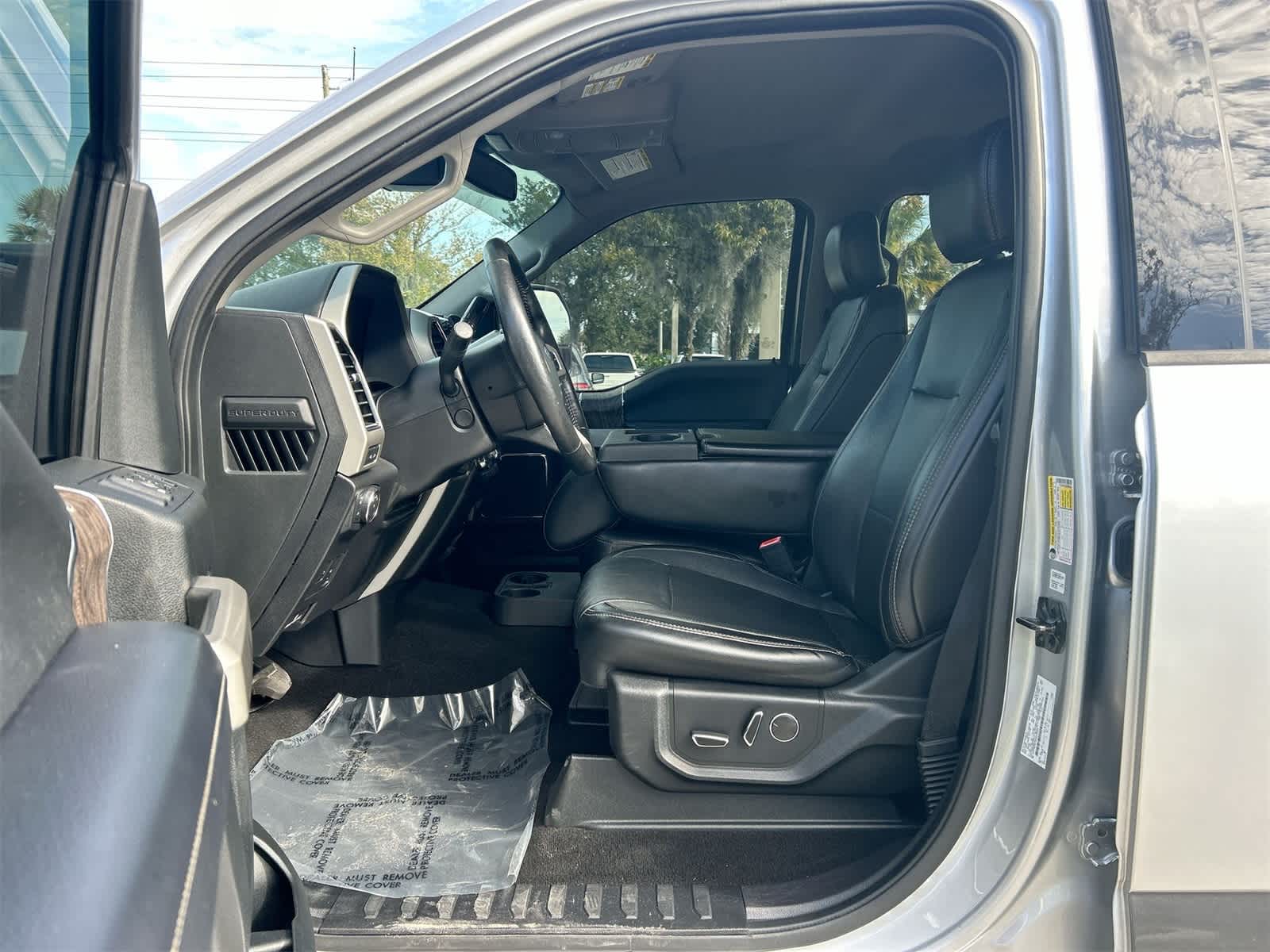 Used 2019 Ford F-250 Super Duty Lariat with VIN 1FT7W2BT2KED99533 for sale in Wesley Chapel, FL