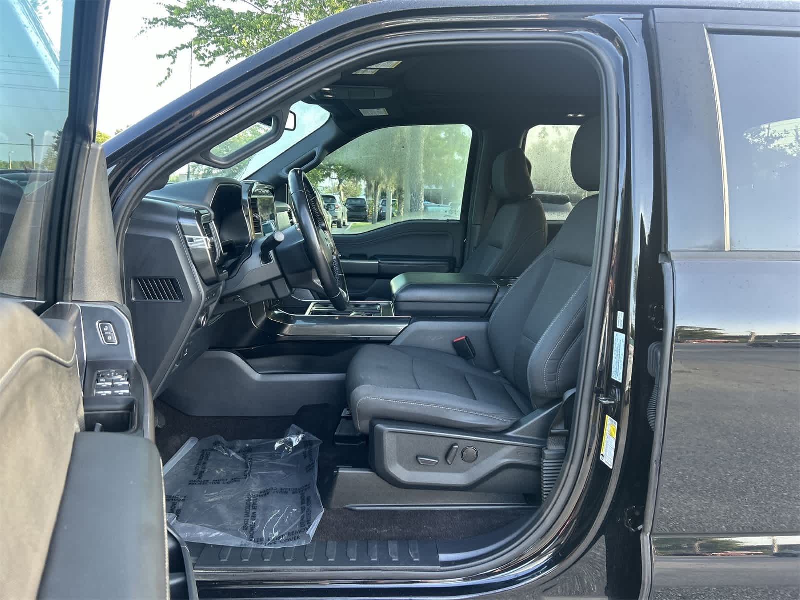 Used 2022 Ford F-150 XLT with VIN 1FTEW1EP5NFA45066 for sale in Wesley Chapel, FL