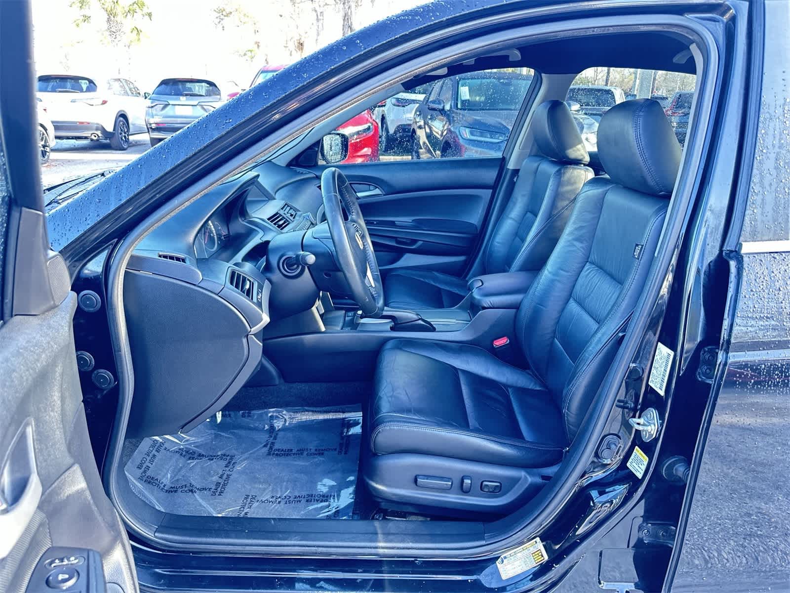 Used 2012 Honda Accord SE with VIN 1HGCP2F6XCA181544 for sale in Wesley Chapel, FL