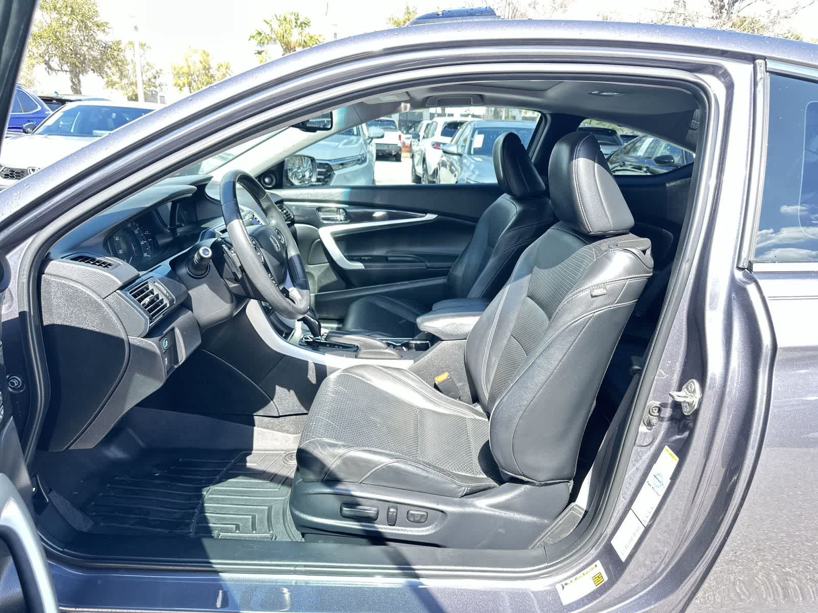 Used 2015 Honda Accord EX-L V-6 with VIN 1HGCT2B81FA005070 for sale in Wesley Chapel, FL