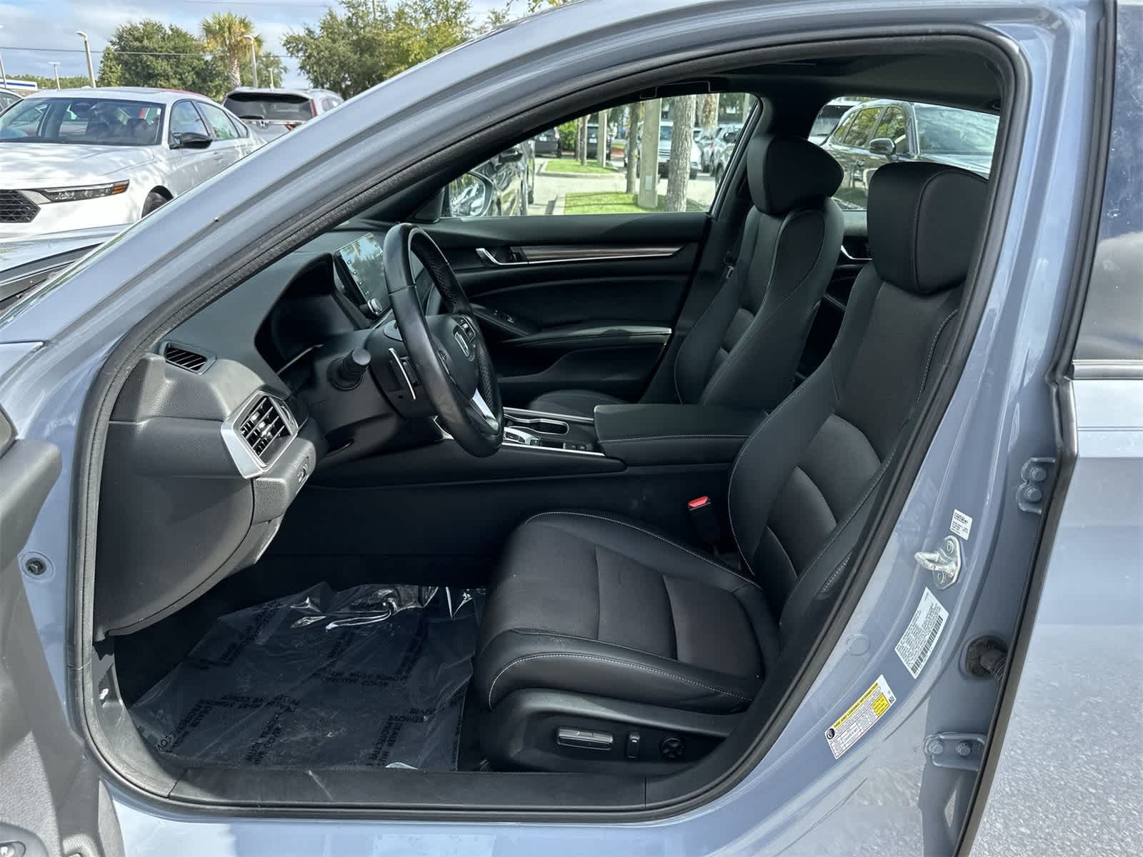 Used 2022 Honda Accord Sport with VIN 1HGCV2F34NA023621 for sale in Northfield, Minnesota