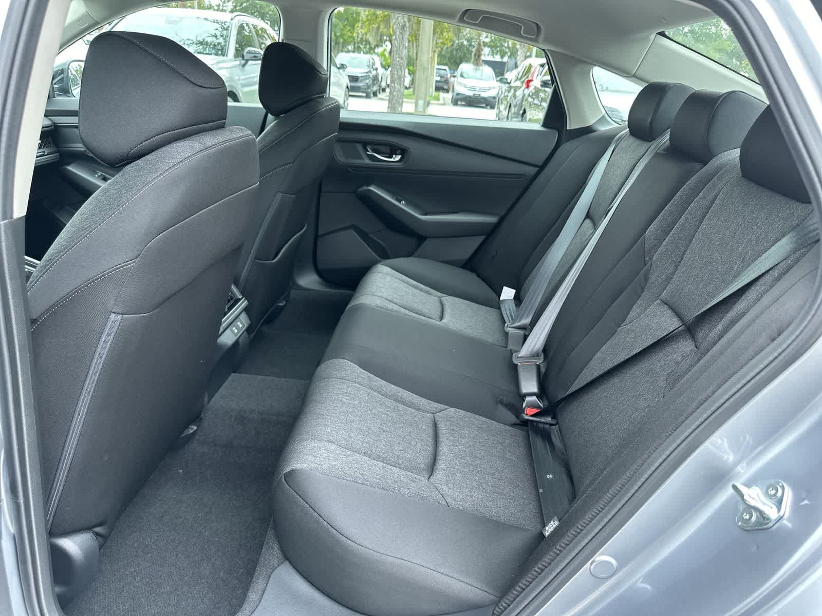 2025 Honda Accord SE - Photo 15