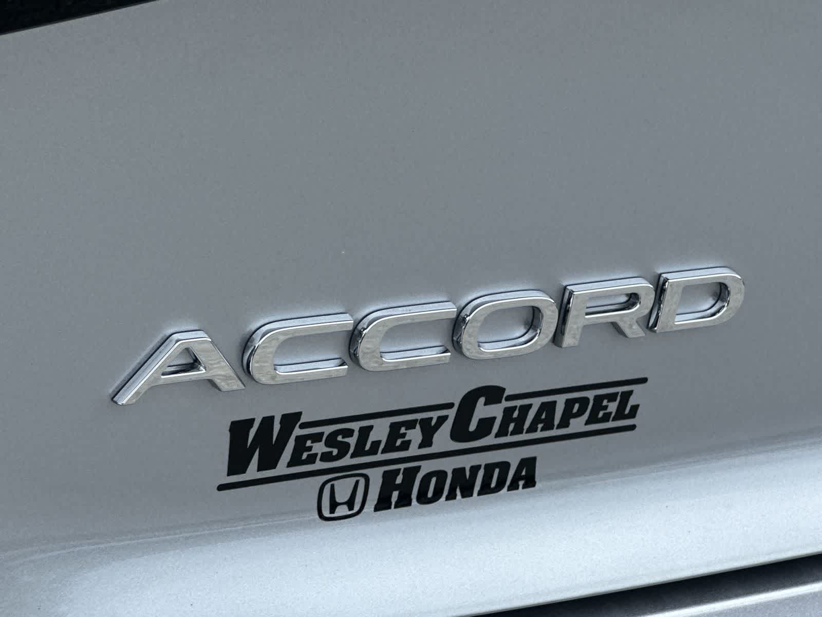 2025 Honda Accord SE - Photo 11
