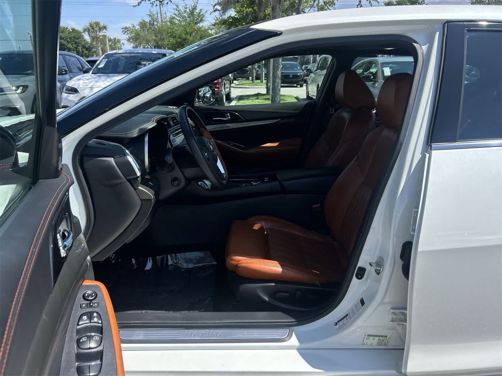Used 2019 Nissan Maxima Platinum with VIN 1N4AA6AV9KC379246 for sale in Wesley Chapel, FL
