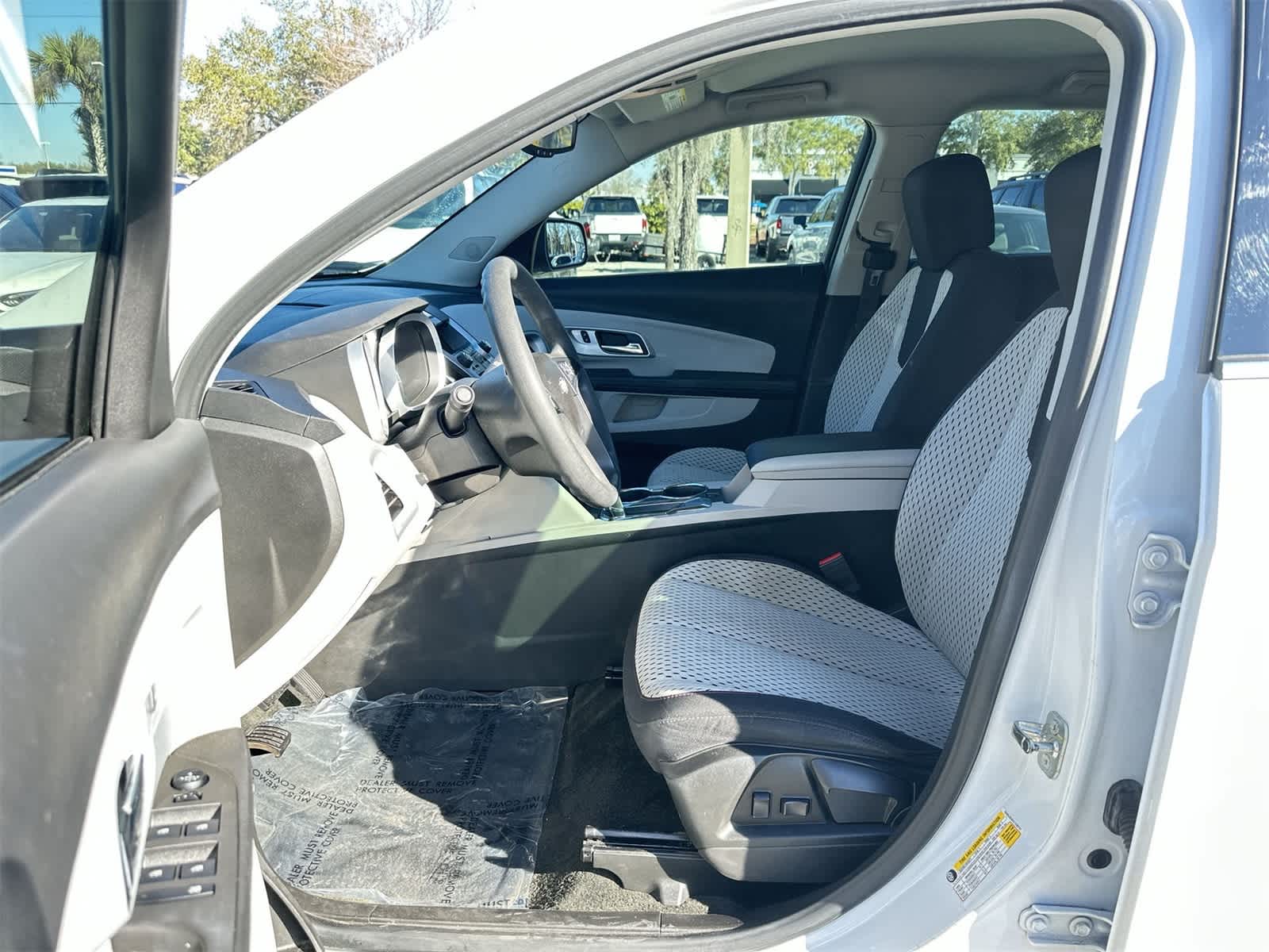 Used 2012 Chevrolet Equinox LS with VIN 2GNALBEKXC1245731 for sale in Wesley Chapel, FL