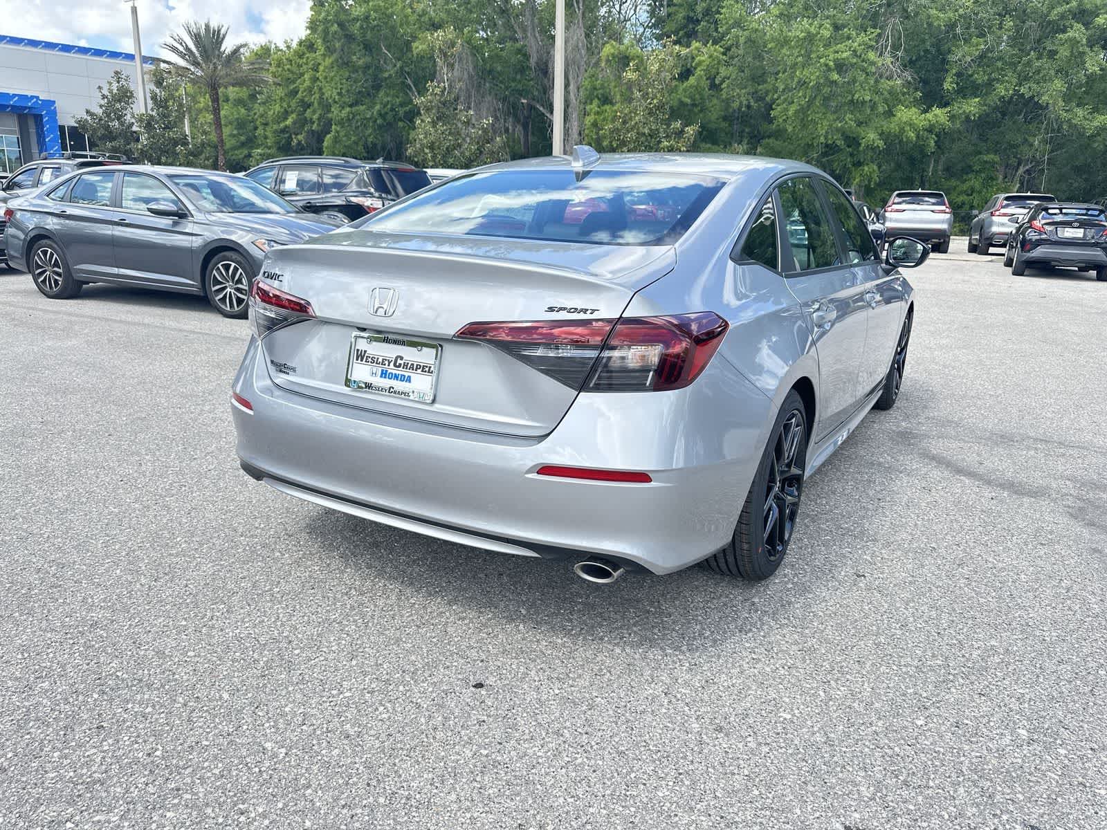 View vehicle photo 6