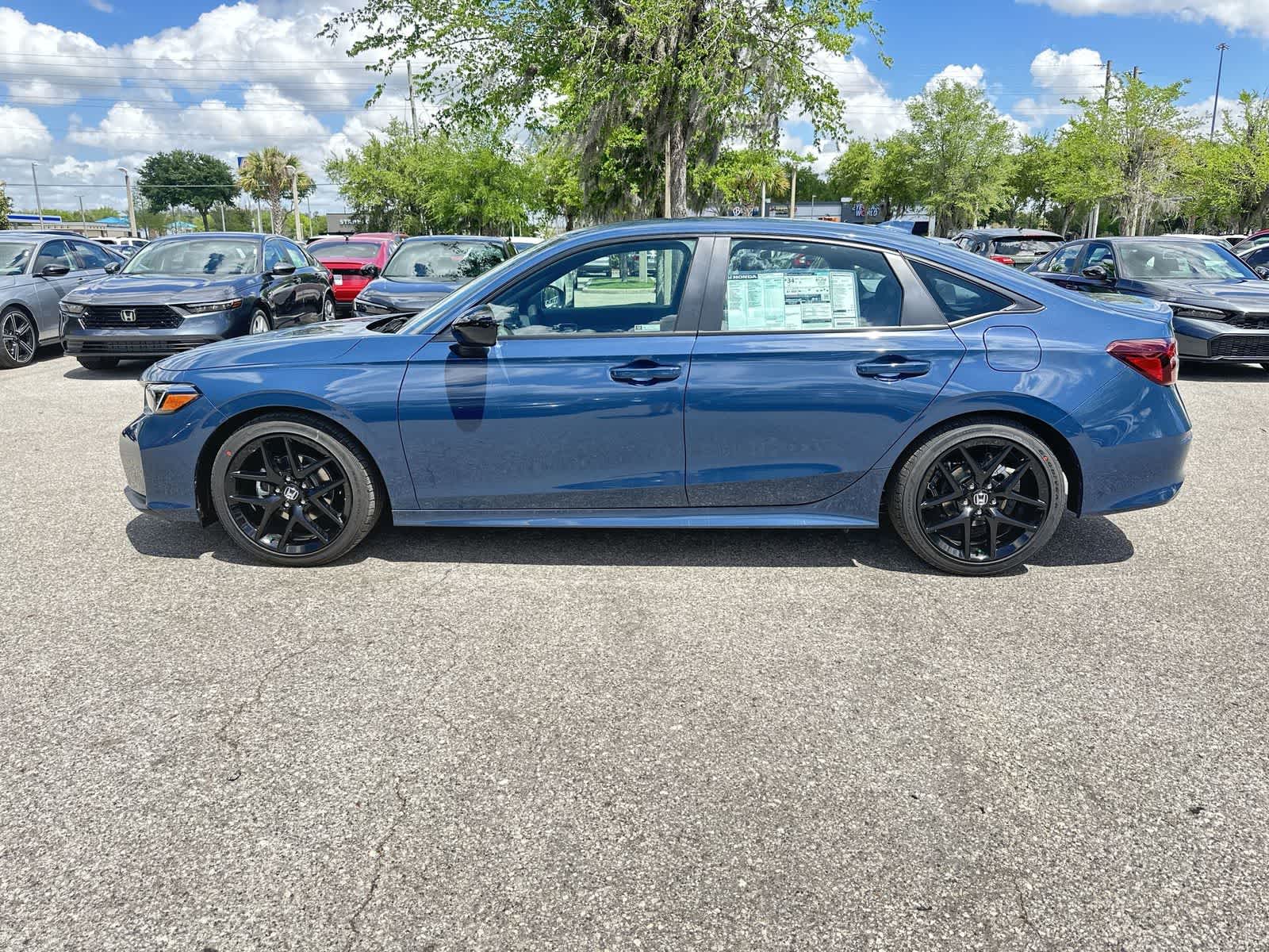 View vehicle photo 3