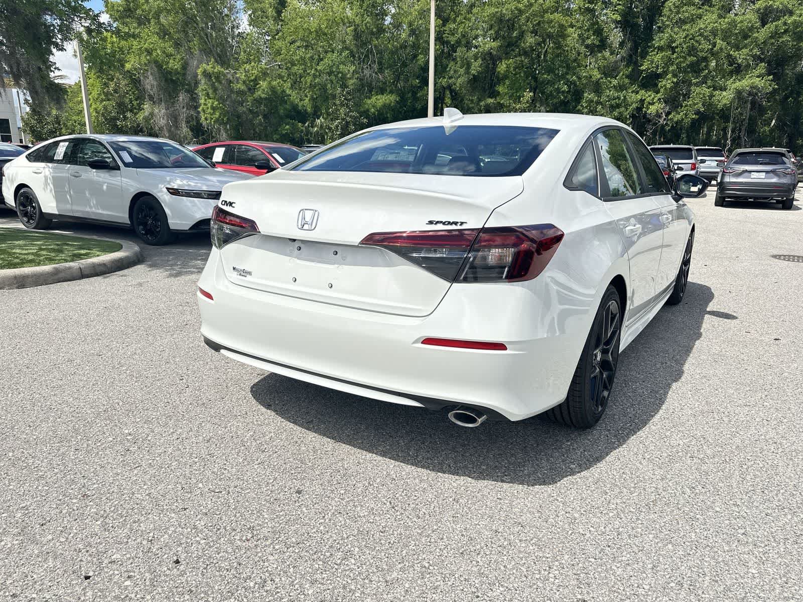 View vehicle photo 6