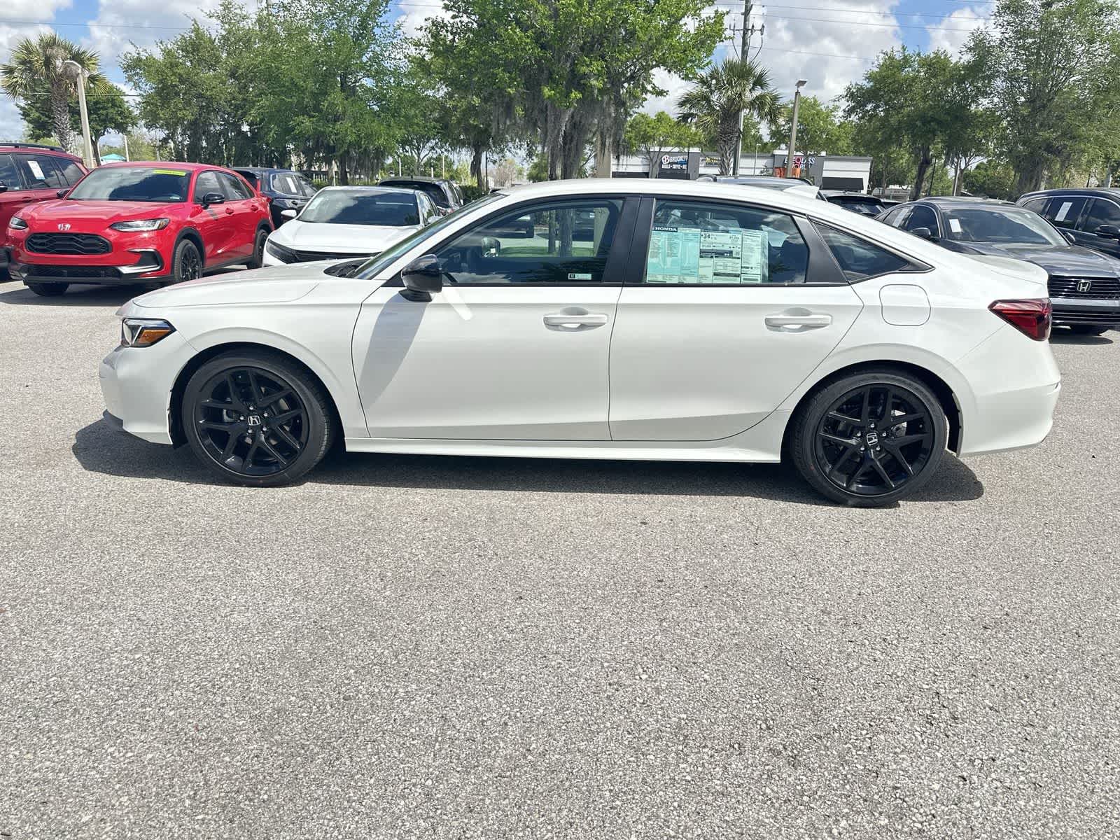 View vehicle photo 3