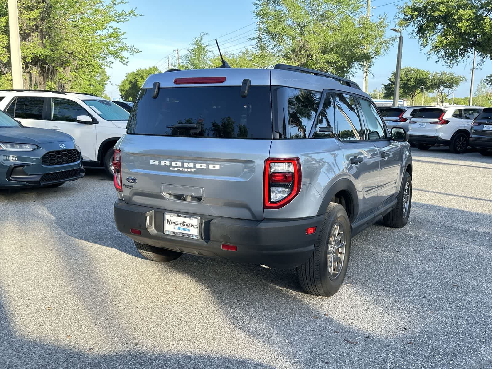 View vehicle photo 6