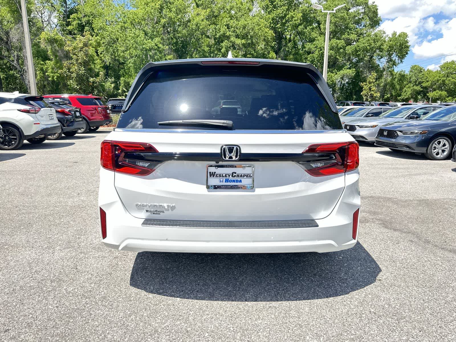 View vehicle photo 5