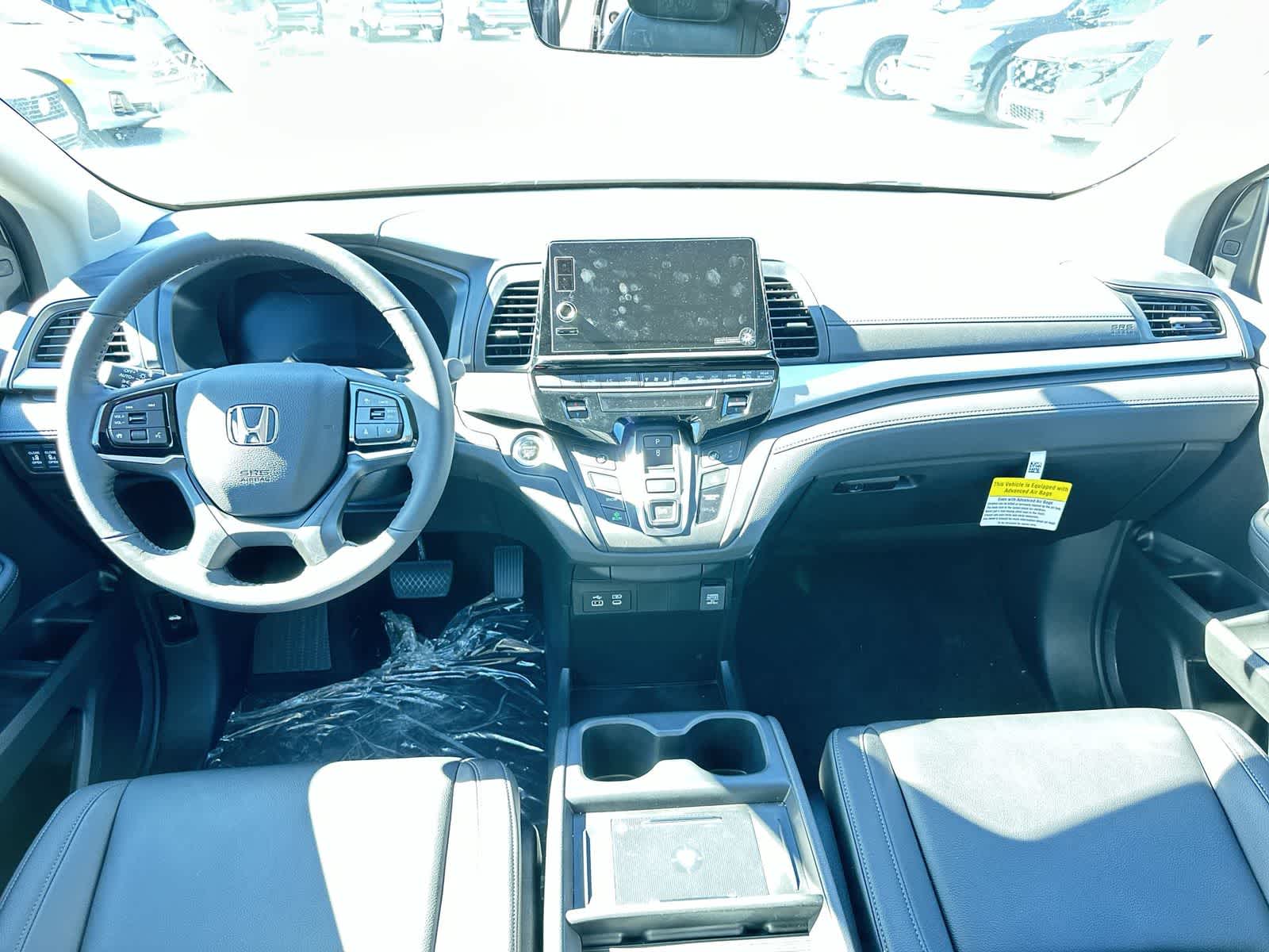 2026 Honda Odyssey EX-L - Photo 13
