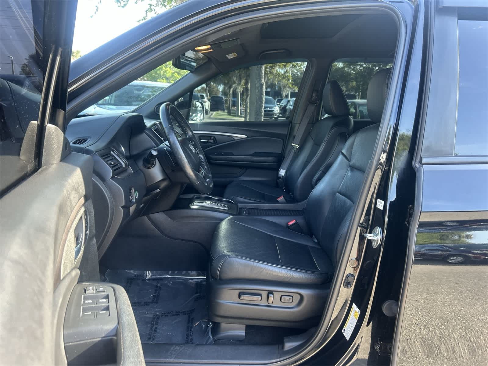 Used 2019 Honda Passport EX-L with VIN 5FNYF7H53KB006339 for sale in Wesley Chapel, FL