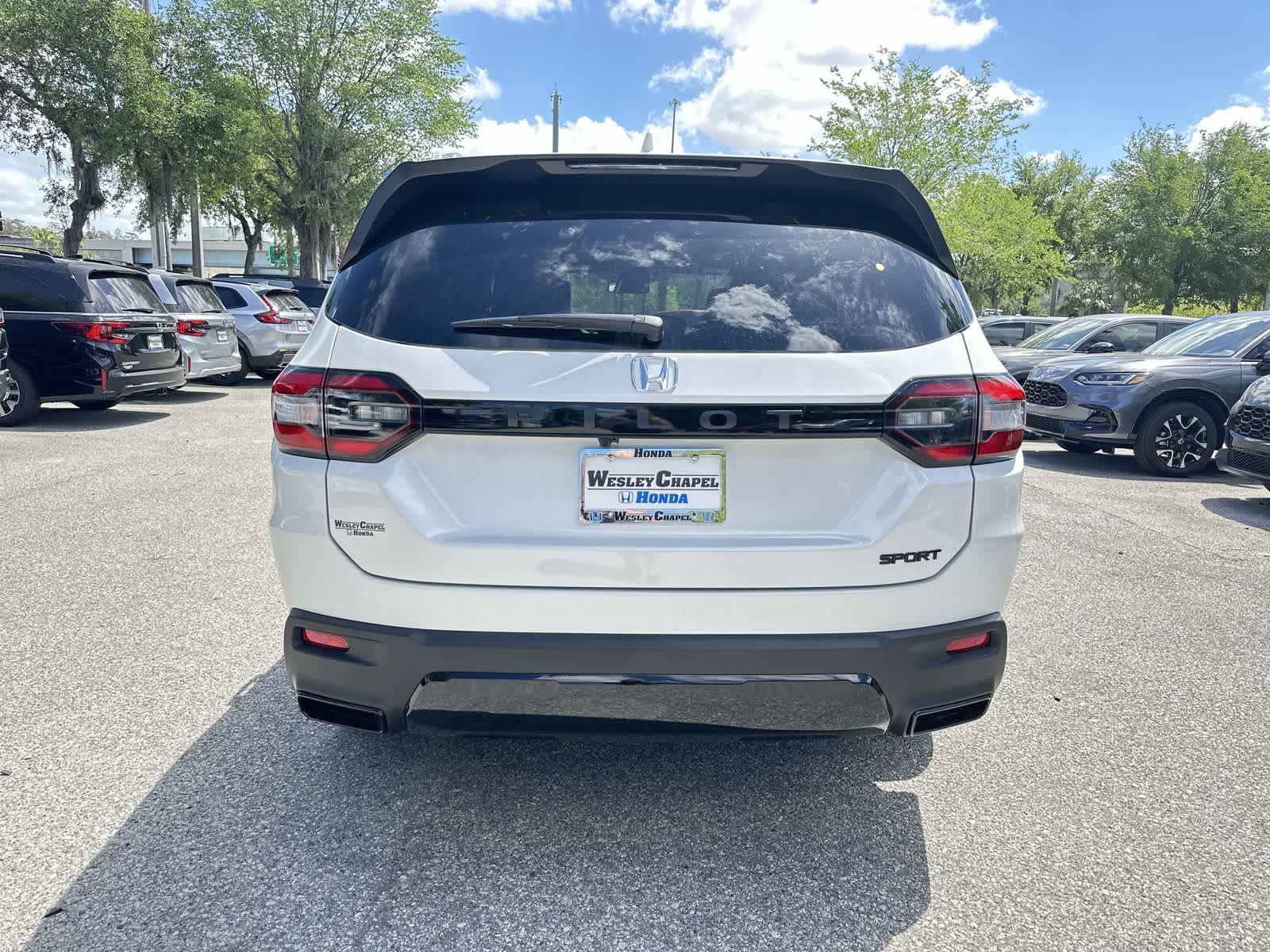 View vehicle photo 5