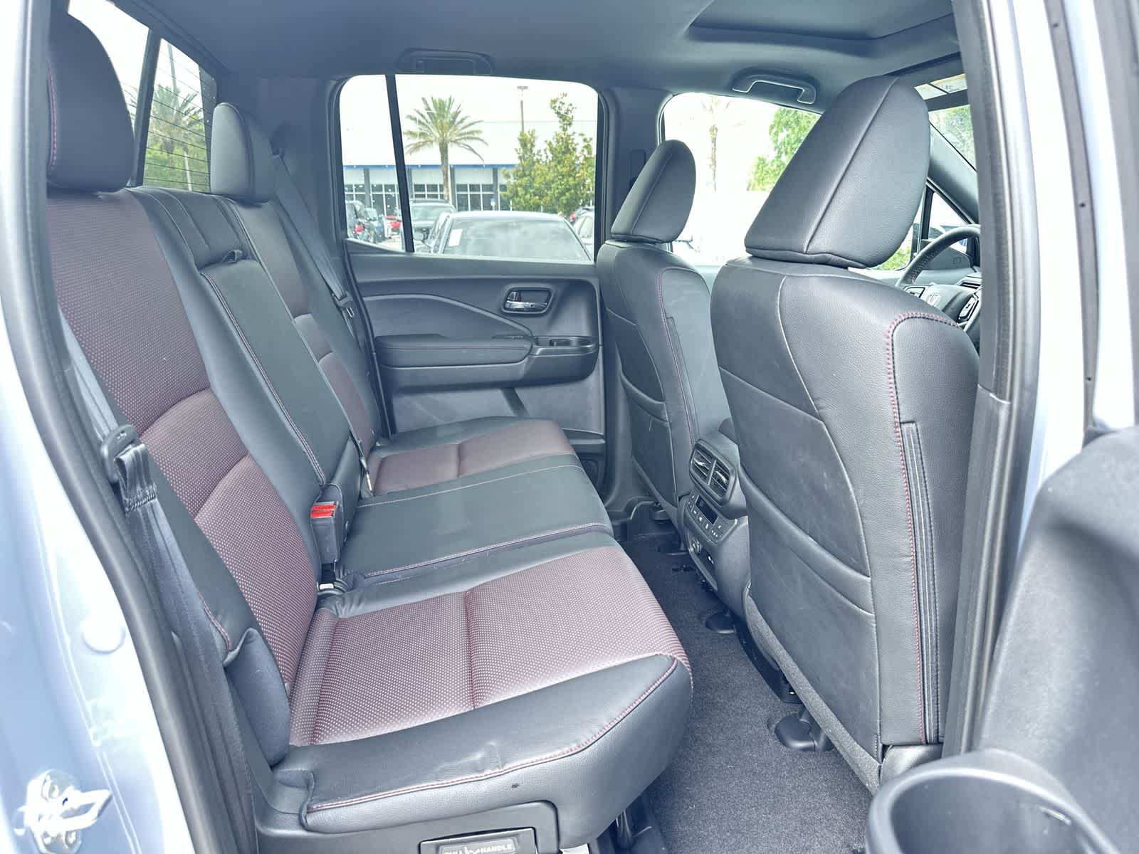 2026 Honda Ridgeline Black Edition - Photo 16
