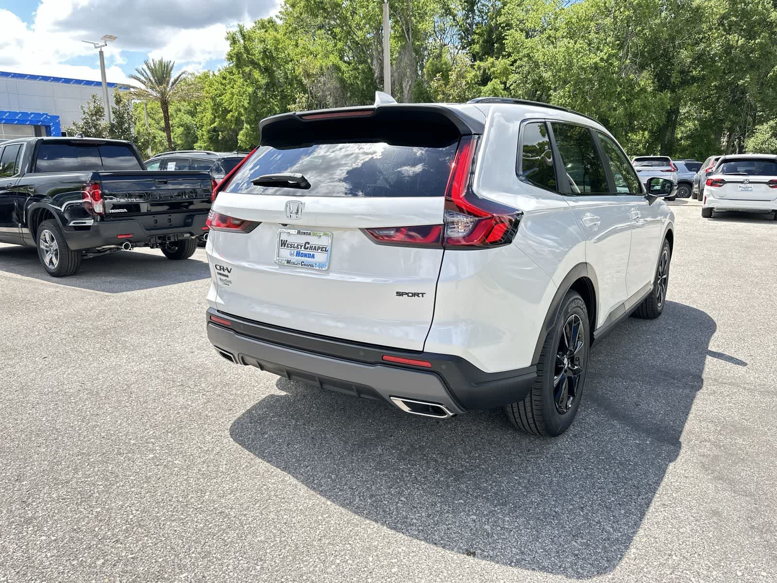 View vehicle photo 6