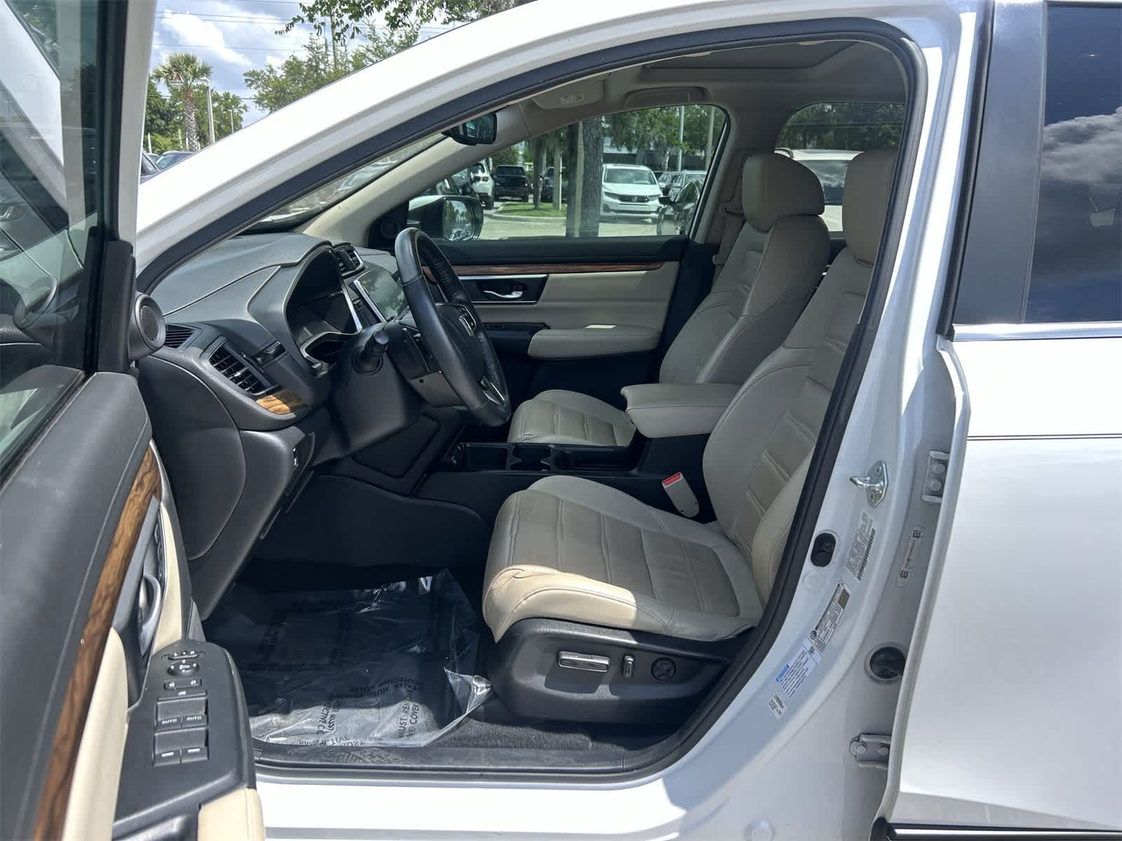 Used 2022 Honda CR-V EX-L with VIN 5J6RT6H83NL021937 for sale in Wesley Chapel, FL