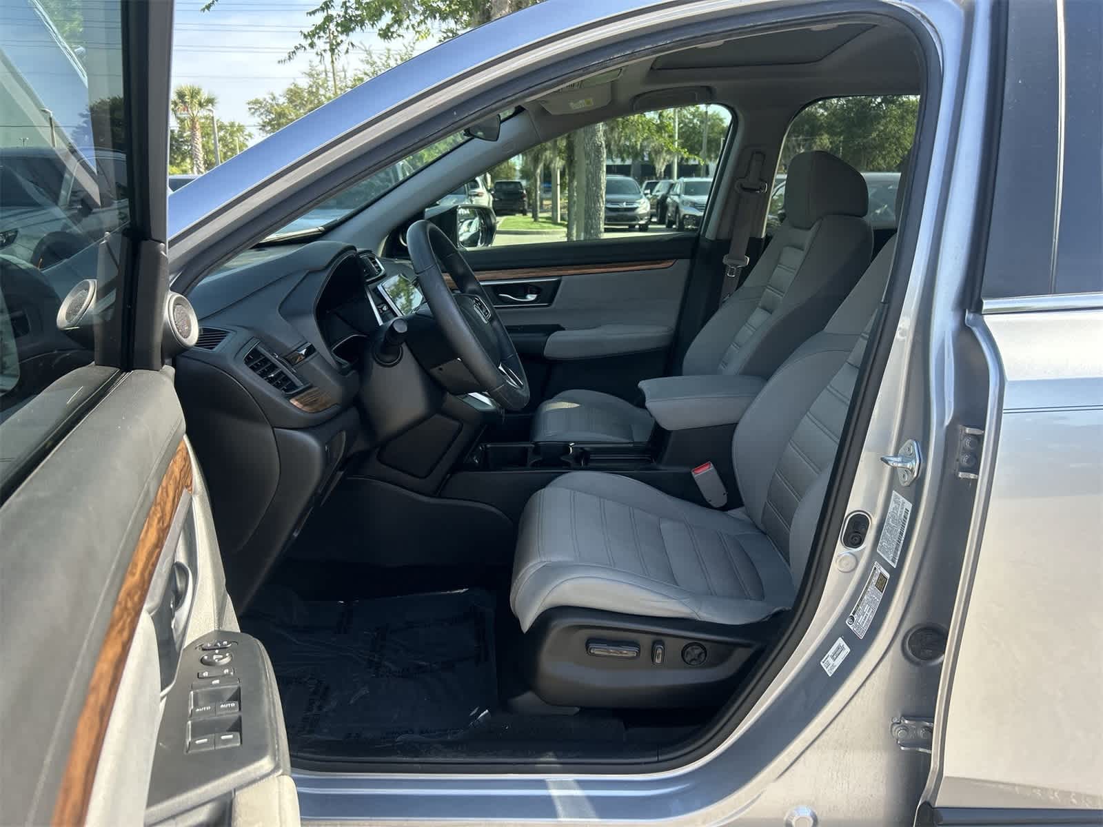Used 2021 Honda CR-V EX with VIN 5J6RW1H50MA004734 for sale in Wesley Chapel, FL
