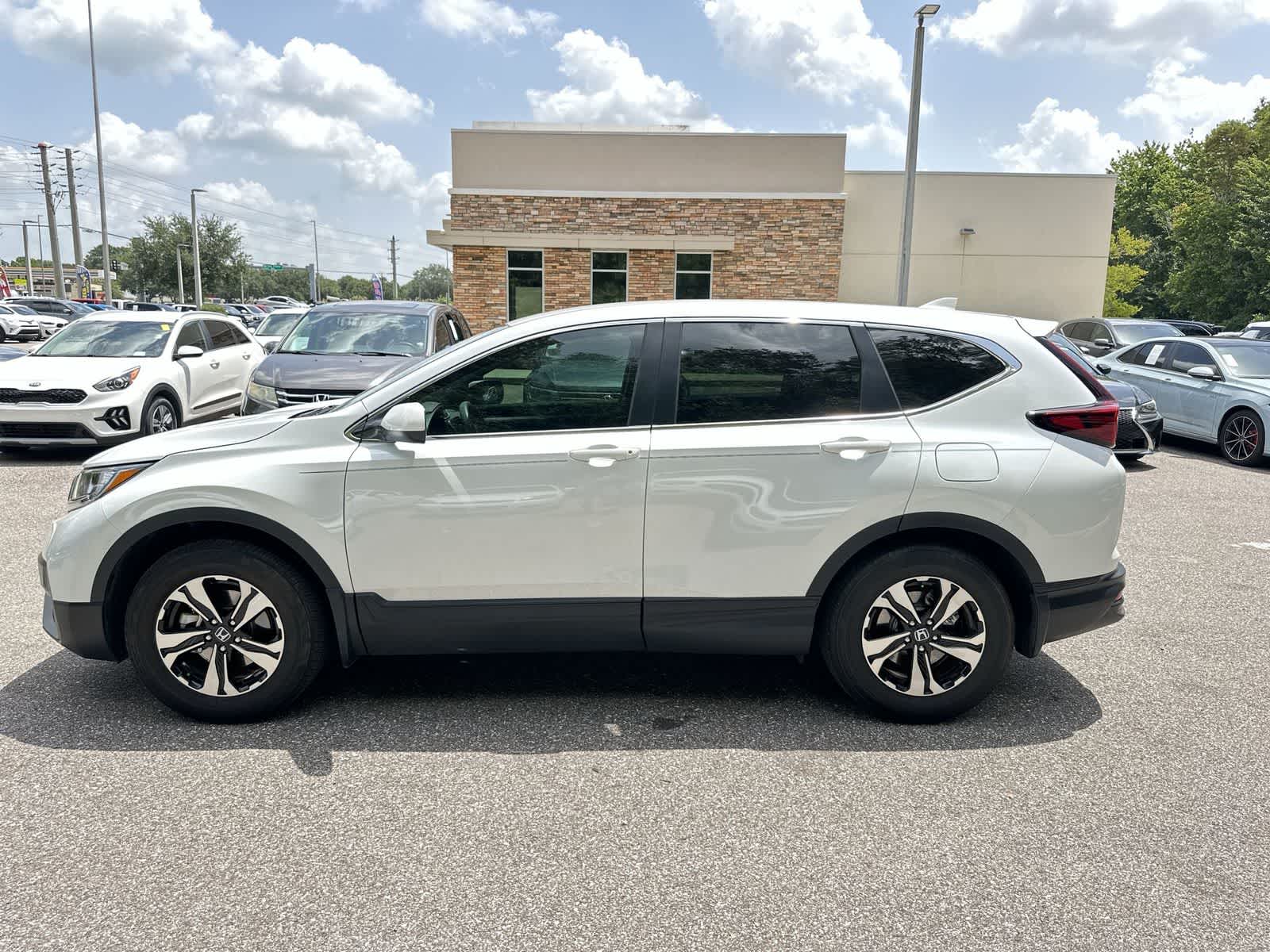 View vehicle photo 3