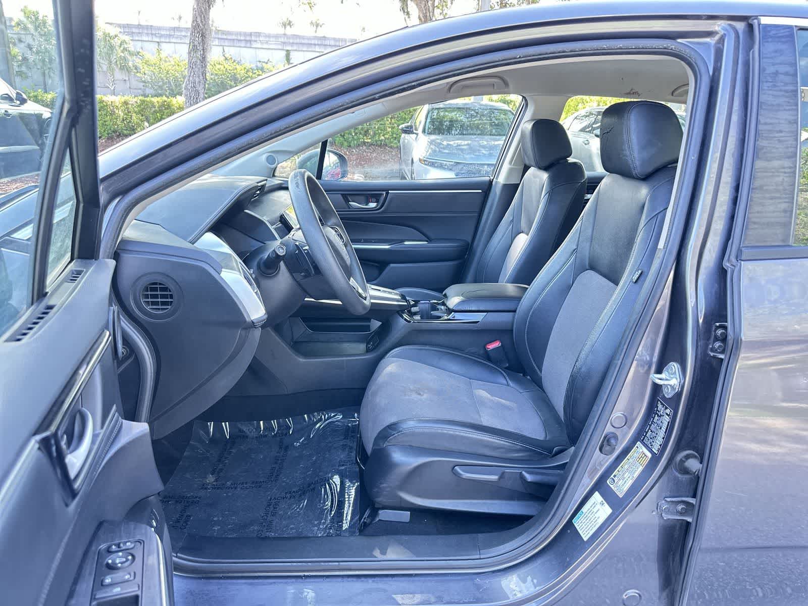 Used 2018 Honda Clarity Base with VIN JHMZC5F10JC008643 for sale in Wesley Chapel, FL